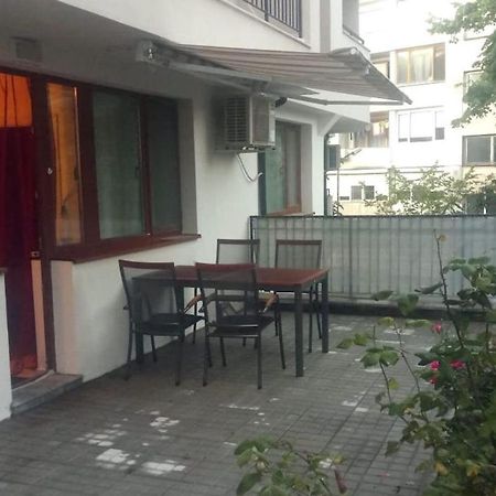 Appartment Lazur Burgas Exteriör bild